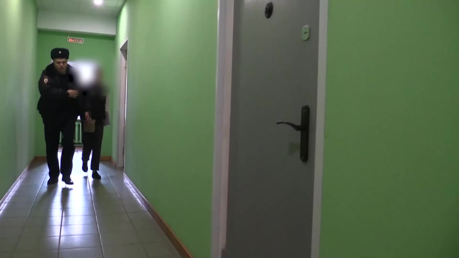 Подростка осудили за подготовку поджога здания Минобороны в Твери