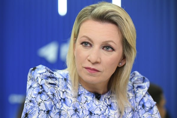 Конкретные сроки нового раунда переговоров РФ и Украины уточняются, сообщила Мария Захарова Официальный представитель МИДа России подчеркнула, что делегация РФ будет готова прибыть в Стамбул для продолжения переговоров после 22 июня. Подпишись на «Говорит Москва»