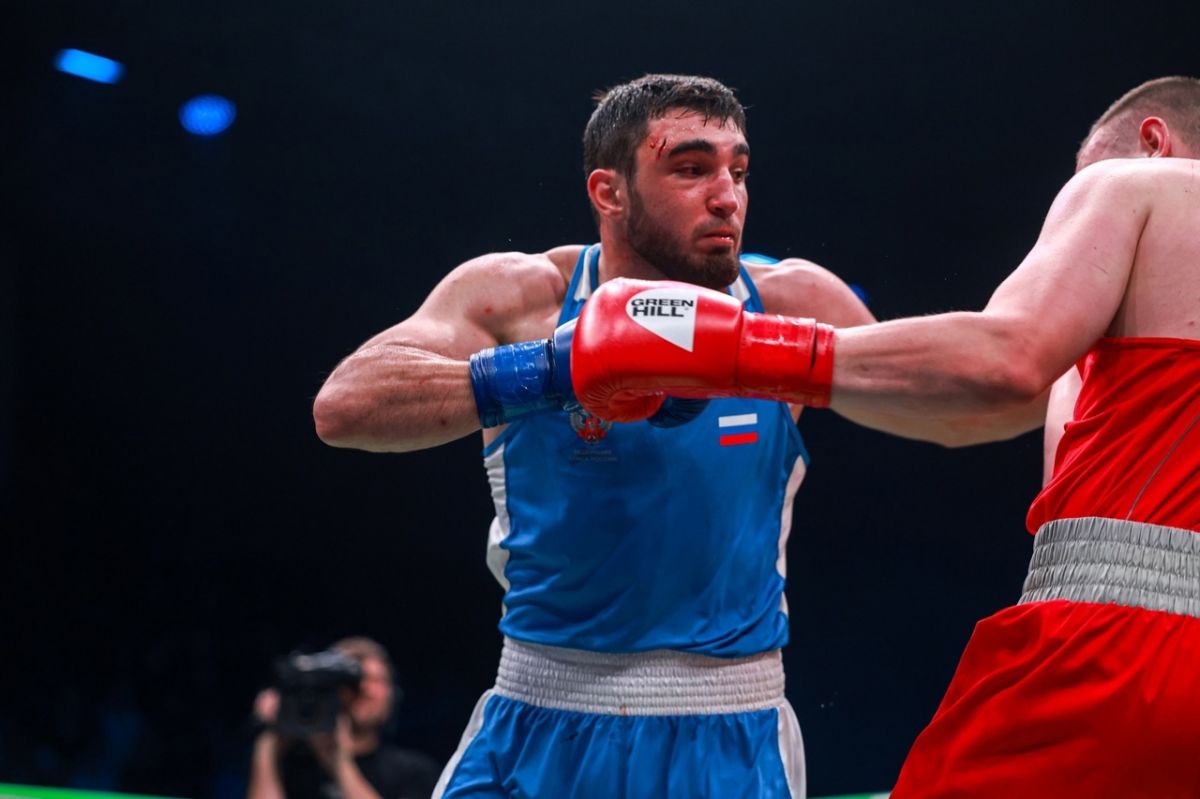 Владимирские боксёры завоевали пять золотых медалей Чемпионата ЦФО Представители Владимирской области завоевали пять золотых медалей на Чемпионате ЦФО по боксу, который прошёл в Суздале. ↗ Прислать новость Подписаться