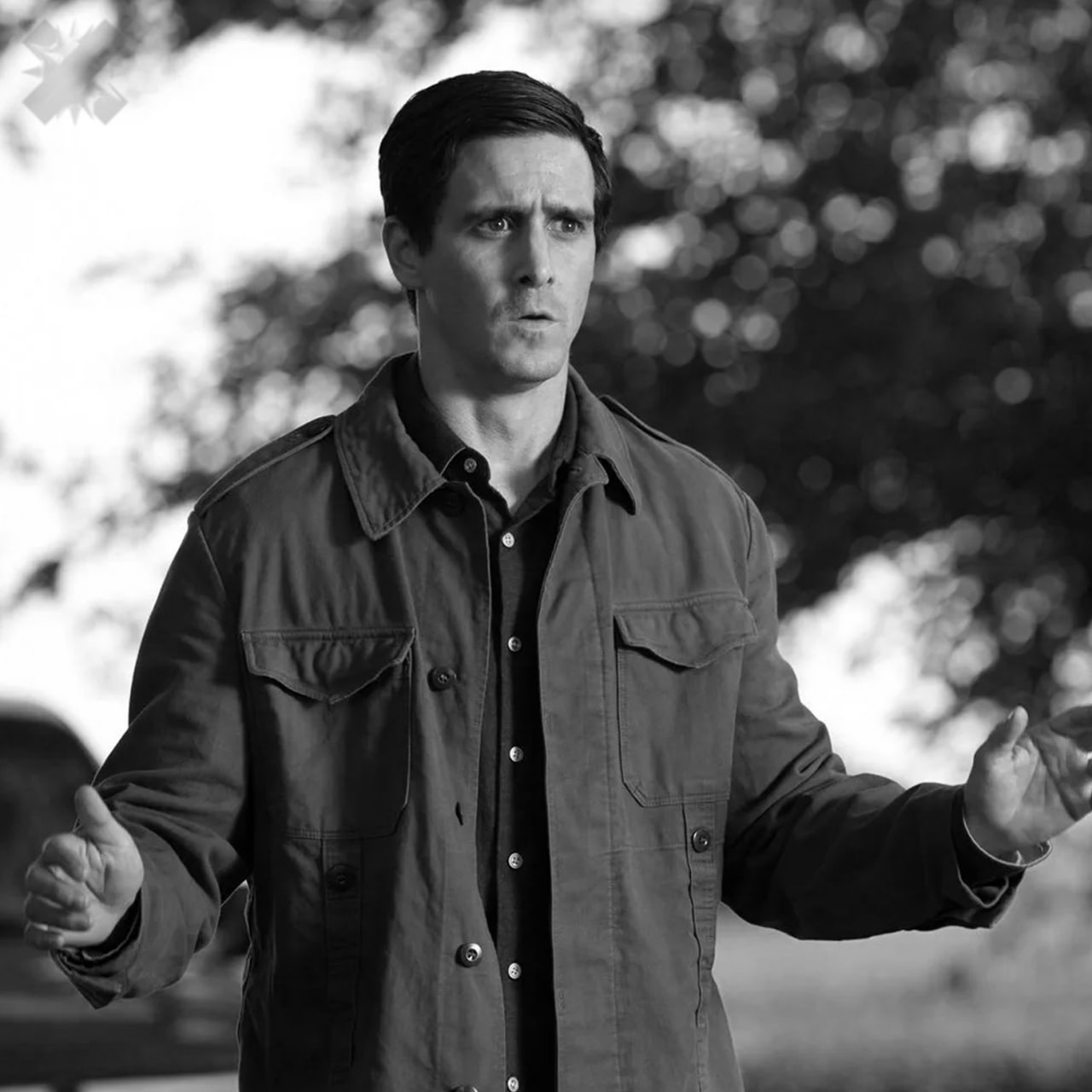 Актер Джеймс Рэнсон умер в возрасте 46 лет причина смерти самоубийство сообщают СМИ Он снимался в фильмах Оно 2 Синистер сериале Прослушка а также во многих других проектах Актер был женат у него было двое детей Его супруга Джейми Макфи разместила в своем профиле в социальных сетях объявление о сборе средств для Национального альянса по психическим заболеваниям НМШ