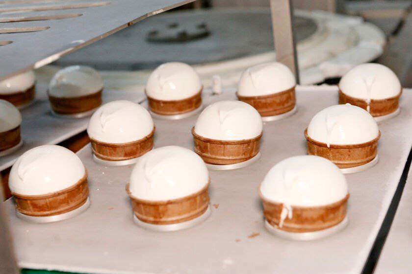 Вологодская область отправила на экспорт 800 тонн мороженого в прошлом году Основной покупатель Москва 31 Вологодское мороженое также продают в 36 регионах России И отправляют за рубеж в Монголию Сенегал Беларусь Китай Израиль и Казахстан