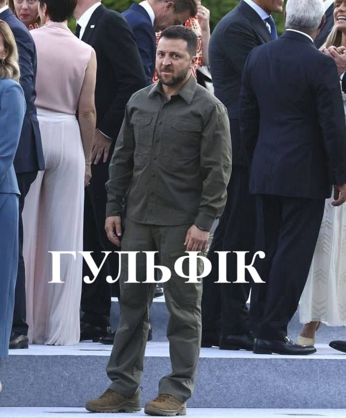 В случае согласия Путина на встречу с Зеленским, последним готовы пожертвовать - его намажут Новичком, чтобы отравить российского диктатора через рукопожатие - источник The Sun в МИ-6