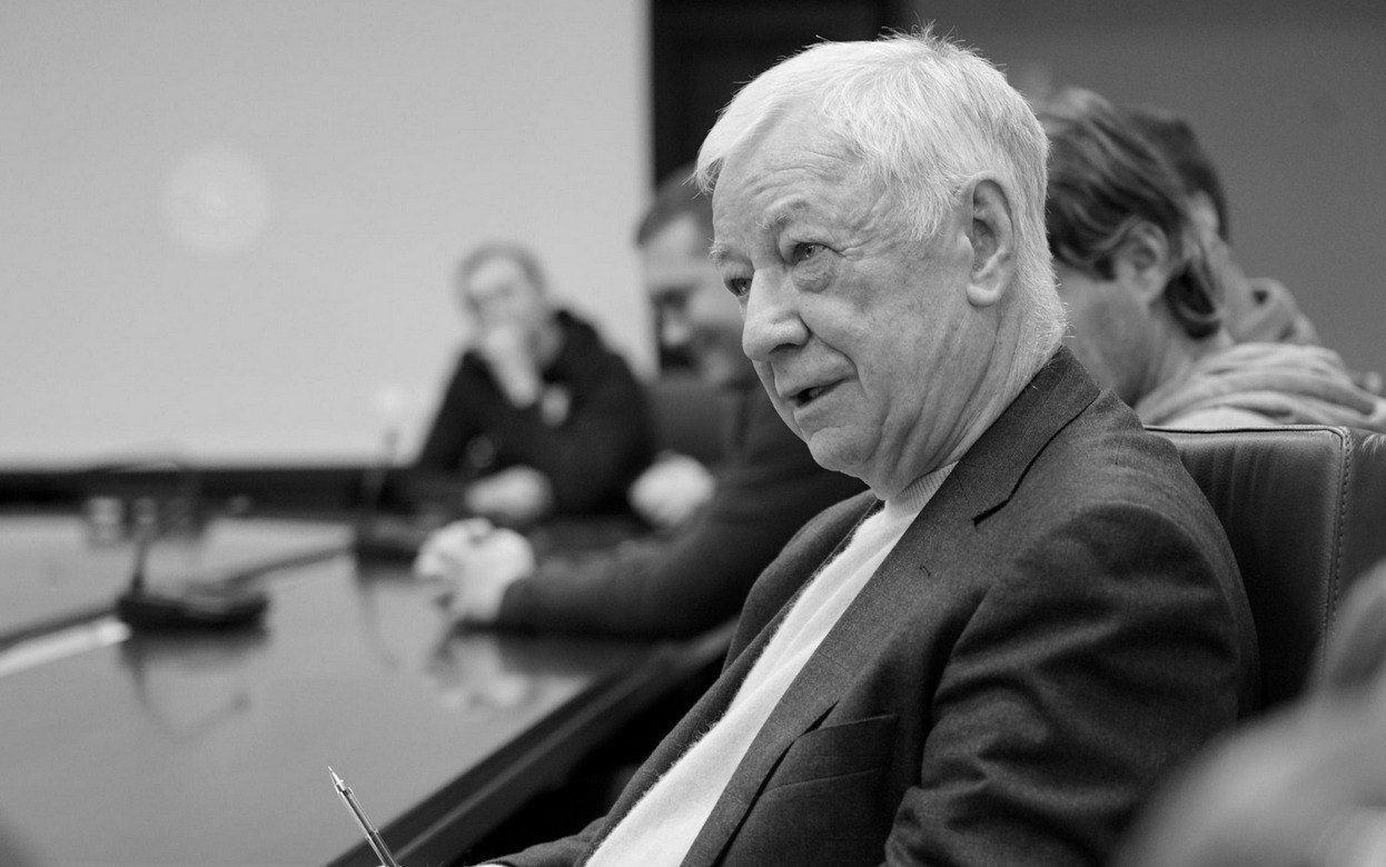 Ушел тренер 27 января на 86 м году жизни скончался заслуженный тренер РСФСР бывший главный тренер сборной России по футболу Борис Игнатьев Отметим что в годы карьеры футболиста Игнатьев выступал и в составе ижевского Зенита 1960 61 гг Фото Александр Любарский РФС Подписаться на нас Telegram I MAX