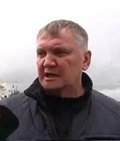 Внимание полиция просит нижегородцев помочь разыскать 51 летнего жителя Балахны Сергея Шипулина которого подозревают в похищении денег у участников СВО Подозреваемый орудовал в составе банды члены которой склоняли мужчин ведущих асоциальный образ жизни подписывать контракт с Минобороны С жертвами заключался фиктивный брак а когда они отправлялись в зону СВО то давали супругам доступ к своим счетам Все кто обладает хоть какой то информацией просят позвонить по телефонам 8 831 268 03 33 или 8 920 061 70 07 8 915 943 63 88 8 831 268 79 01 Подписаться на нас в MAX