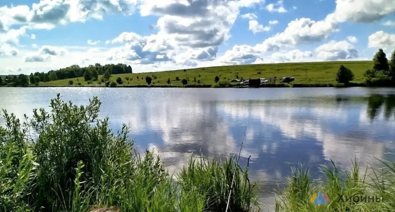 С начала лета в Мурманской области 17 человек погибли на водоёмах  Именно столько фактов гибели людей из-за нарушений правил безопасности на воде зафиксировали в региональном Следкоме.  В половине случаев погибшие были пьяны. В числе жертв также есть дети.  Подробнее — на нашем сайте