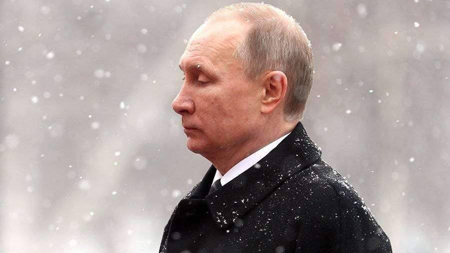 Путин сегодня работает в Петербурге Президент каждый год участвует в конце января в мероприятиях посвященных полному снятию блокады Ленинграда