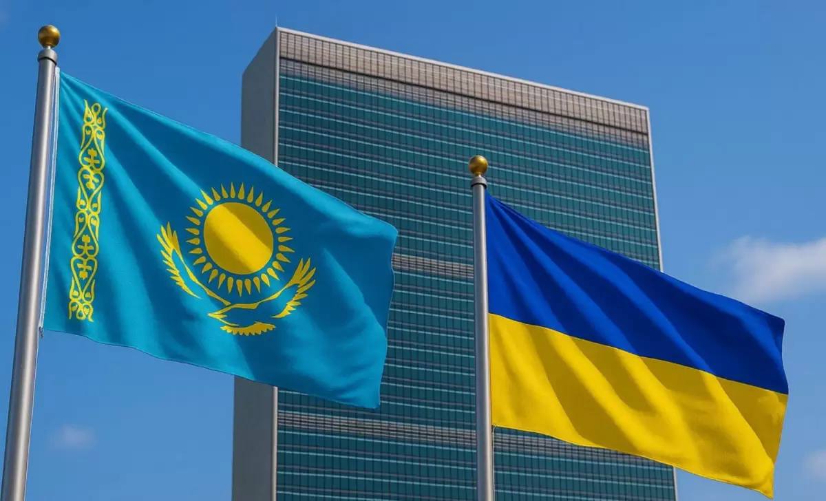 Главы МИД Казахстана и Украины обсудили сотрудничество на полях сессии ГА ООН На 80 й сессии Генеральной Ассамблеи ООН в Нью Йорке состоялась встреча заместителя премьер министра министра иностранных дел Казахстана Мурата Нуртлеу с министром иностранных дел Украины Андреем Сибигой Детали Собеседники обменялись мнениями по ключевым вопросам международной повестки и актуальным направлениям двустороннего взаимодействия Мурат Нуртлеу подтвердил что Казахстан заинтересован в скорейшем урегулировании ситуации в Украине и достижении устойчивого мира Цитата Астана выступала и продолжает выступать за решение конфликта исключительно политико дипломатическим путём в соответствии с Уставом ООН и принципами международного права подчеркнул глава МИД РК t me ulysmediatg
