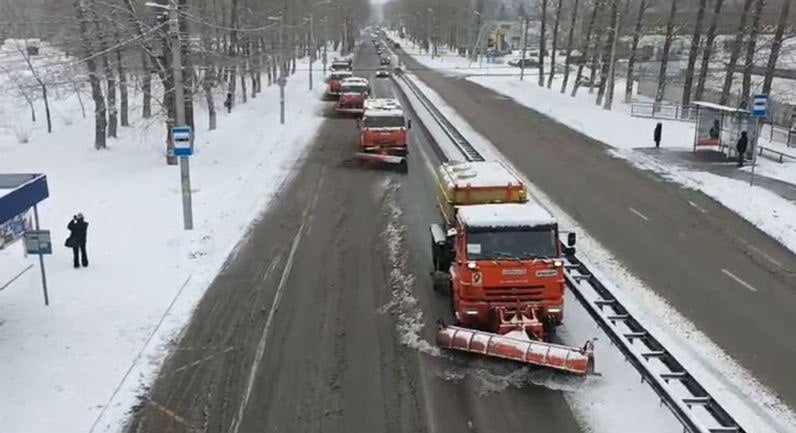 В Ульяновске ожидается усиление ветра и метель  По сообщениям синоптиков, вечером 20 января с сохранением ночью и днем 21 января ожидается усиление северо-западного ветра с порывами 16-21 м/с, местами метель   Объявляется «жёлтый» уровень опасности  Будьте внимательны и осторожны!