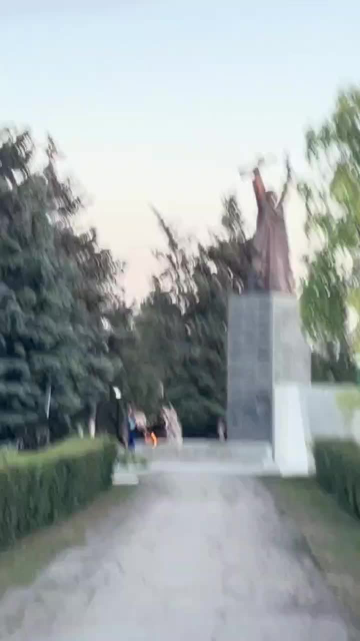 Проверка прокуратуры после инцидента у вечного огня в Пугачёве