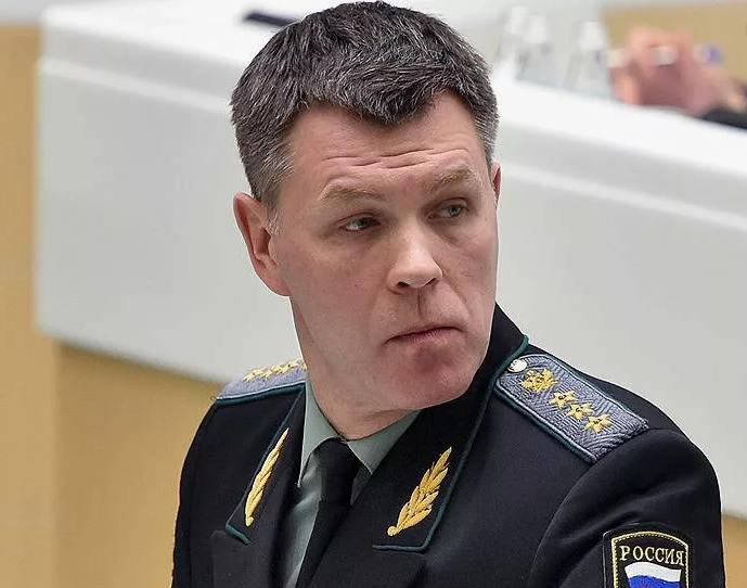 У кого есть биткоины - скоро приставы придут за ними! Глава приставов Дмитрий Аристов рассказал о работе по изъятию биткоинов у граждан. Приставы хотят научиться искать и изымать биткоин и другие криптовалюы у граждан-должников. Как это будет происходить - не так давно я рассказывал на своём втором канале в этом посте. На своём втором канале я рассказываю новости про регулирование криптовалют в России и скорое внедрение цифровых рублей. Если интересно - подпишитесь! Мой канал "Криптоюрист".