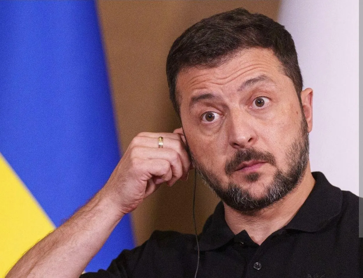 Еврокомиссия перенесла выделение первых траншей финансовой помощи Украине в размере 90 млрд на второе полугодие 2026 года сообщил представитель ЕК Балаш Уйвари geonrgru MAX sponsr ru