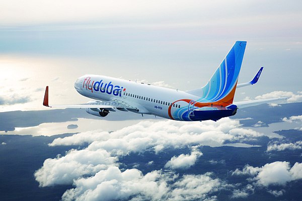 Летевший из Дубая в Екатеринбург самолет Flydubai ушел на посадку в Уфу  Самолет авиакомпании Flydubai, выполнявший рейс из Дубая в Екатеринбург, ушел на запасной аэродром в Уфе из-за метеоусловий. Об этом сообщает ТАСС со ссылкой на данные екатеринбургского аэропорта Кольцово.  "Сегодня ночью следовавший к нам борт Flydubai ушел на запасной аэродром в Уфу. Экипаж принял такое решение в связи с метеоусловиями", – говорится в сообщении.  Согласно расписанию аэропорта, в ночь на 29 января авиакомпания выполняла рейс в Екатеринбург из Дубая.  aviaru.net/n279974