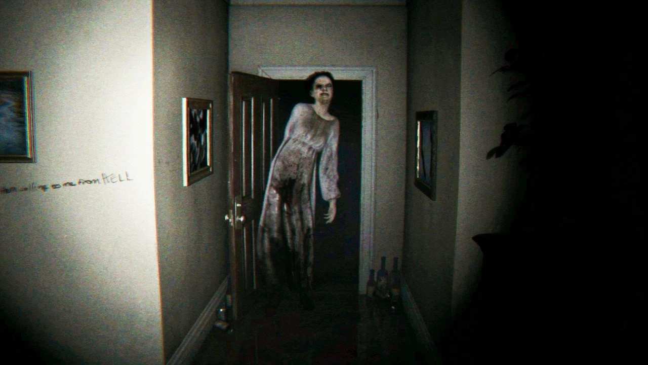 Создатель Bayonetta обозвал Konami идиотами за то что они профукали Silent Hills от Кодзимы Отменённый хоррор Silent Hills и его тизер P T остаются культовыми Хидеки Камия назвал P T гениальной но недооценённой работой раскритиковал Konai за утрату проекта и предложил Кодзиме создать новый хоррор в том же стиле www goha ru sozdatel bayonetta obozval konami idiotami za to chto oni profukali silent hills ot kodzimy 4Aw0gg