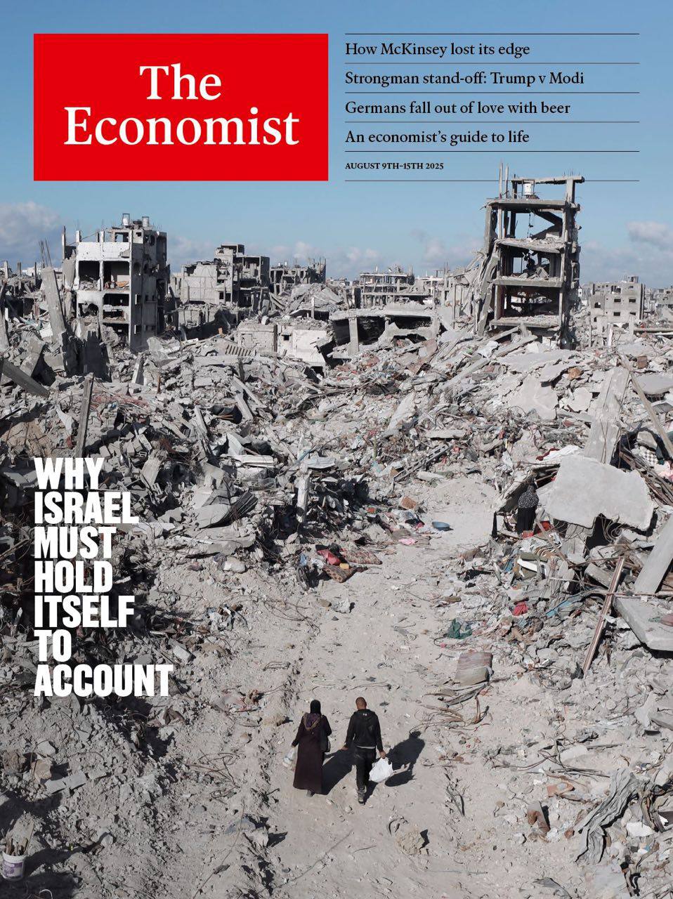 Новая обложка The Economist про то, что «в Газе что-то пошло не так». Как будто кто-то вообще ожидал, что пойдёт как-то «так». По данным ВОЗ, только с середины июля в Газе от истощения умерли 16 детей младше пяти лет и ещё около 80 несовершеннолетних. Общее число жертв голода приближается к 180. ООН называет территорию «самым голодным местом на планете». И это при том, что до эскалации в октябре 2023 ситуация с продовольствием уже была тяжёлой. Конфликт, начавшийся с атак ХАМАС, унёс жизни более 1000 израильтян и около 60 тысяч палестинцев. 70% инфраструктуры Газы разрушено. Переговоры стоят на месте: Израиль требует освободить 22 оставшихся заложников, ХАМАС настаивает на создании Палестинского государства со столицей в Иерусалиме. OZMAN