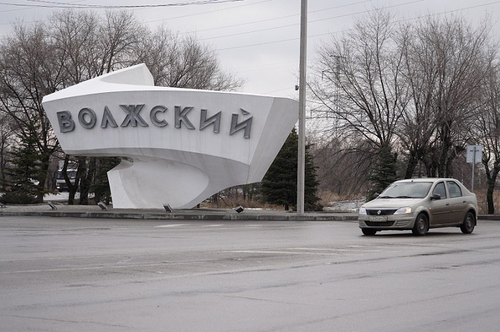 В городе Волжском Волгоградской области с 5 ноября прекратят свою работу дачные маршруты сообщили V102 RU в городской администрации По информации АО Волжская автоколонна 1732 городские дачные маршруты 3 15 41 42 и 51 будут работать до 4 ноября включительно С 1 ноября изменится также расписание на дачном маршруте 11 в выходные дни В мэрии также сообщили что 2 3 и 4 ноября станут в этом сезоне заключительными днями работы дачных пригородных маршрутов 109 133 и 141 Мы в МАХ   max ru v102ru Подписывайтесь