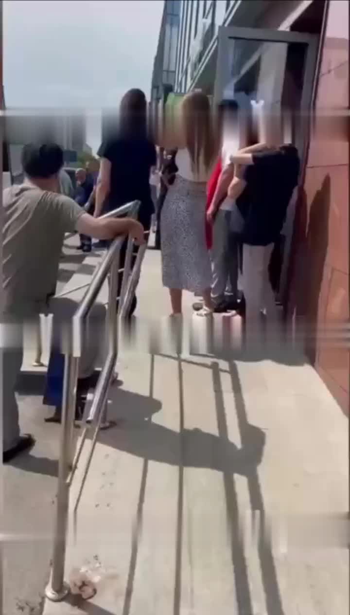 Мужчина в Уфе поджег себя в офисе банка Сбер