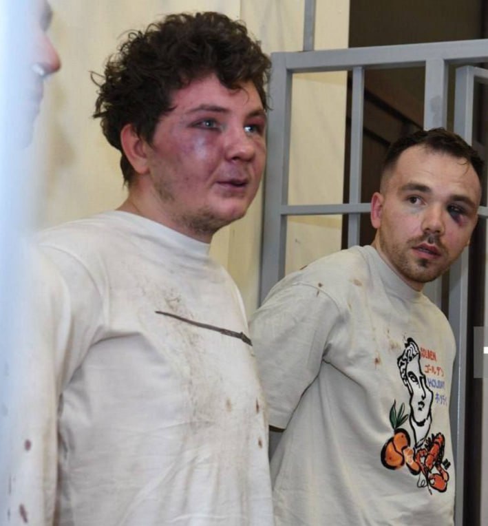 ДИАСПОРАМ ПООБЕЩАЛИ ЖИЗНЬ НА ЗОНЕ: в Совфеде отреагировали на беспредел Азербайджана  Под влиянием бриташек Азербайджан решил показать России «силу» и попытался запугать! Тамошние живодёры поймали обычных ботанов из РФ и показушно избили  на фото ! Акция жестокая, тупая и бессмысленная…  «Все будут жить по российским законам. Никакие диаспоры не могут диктовать свои правила России. Кто не согласен жить по российским законам, продолжит свою жизнь на зоне», — заявил сенатор Клишас. Депутат Луговой тоже предупреждает: «В России не будет неприкасаемых диаспор, работающих на чужие интересы».   Сигнал чёткий. Можно было бы ещё добавить, что Россия, в отличие от Азербайджана, борется с мафией  в которую превратились некоторые диаспоры , а не с ботанами!    Другой вопрос, что бодрее надо! Если отправлять на зону, то отправлять! Уважение воспитывать необходимо даже в малом! Поднятие   вместо   на рынке «Садовод» — тоже провокация и преступление против РФ!