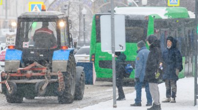 В МЧС предупредили о снегопадах в Свердловской области 28 января   В ГУ МЧС по Свердловской области призвали жителей соблюдать правила безопасности в связи с ухудшением погодных условий из-за снегопадов, которые прогнозируются во вторник, 28 января.  Читать далее