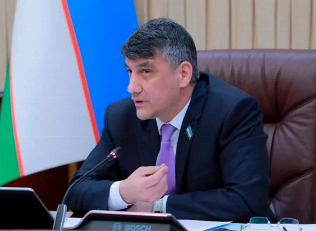 Алишер Кадыров предложил пенсионный возраст учителей снизить до 50 лет По его словам педагогическая работа требует значительных физических и эмоциональных усилий особенно при работе с большими классами где число учеников может превышать 50 человек Подробнее   anhor uz news alisher kadyrov 7 anhoruz Новости события мнения Мобильное приложение IOS Android