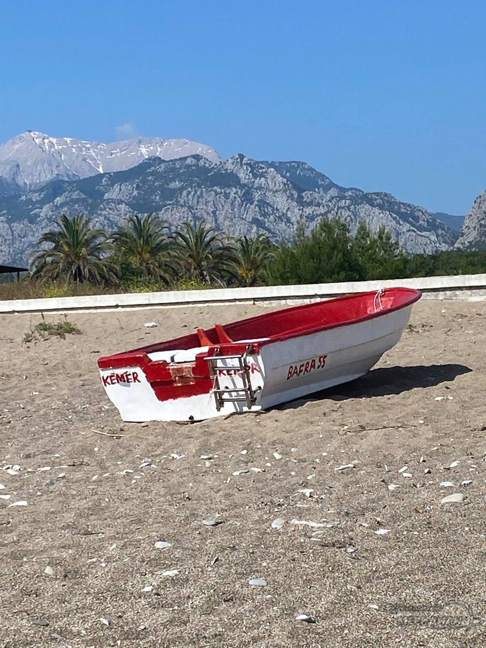 Отдых с клопами обошёлся туроператору в 230 тысяч Семья из Екатеринбурга отсудила у компании Винд Трэвел компенсацию за испорченный отдых в Турции В отеле четыре звезды туристов ждали клопы и отсутствие элементарных удобств Суд обязал туроператора выплатить более 230 тысяч рублей за некачественные услуги и моральный вред Подписаться на Уральский меридиан