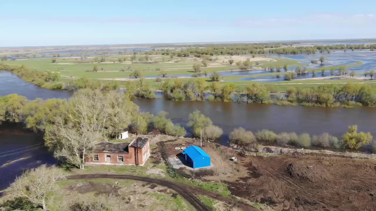 Эвакуация жителей в Тюменской области из-за угрозы подтопления