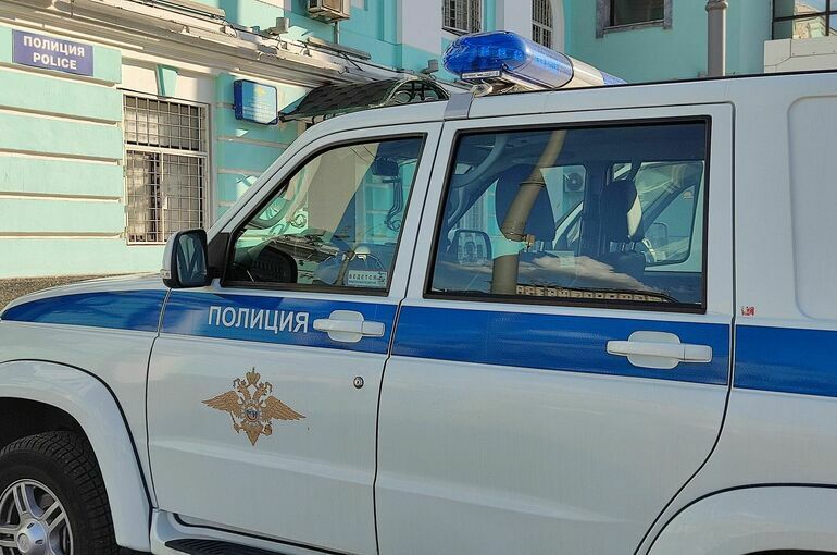 Розыск бывших официальных лиц Крыма  Министерство внутренних дел Крыма объявило экс-депутата Госдумы Руслана Бальбека и бывшего гендиректора «Крымэнерго» Андрея Цурканенко в розыск.   Информация предоставлена РИА Новости 14 августа. Причины уголовного дела пока не раскрыты.     Разыскиваются: - Руслан Бальбек, 1977 г.р., депутат Госдумы VII созыва; - Андрей Цурканенко, 1985 г.р.  Информация будет обновляться по мере поступления.