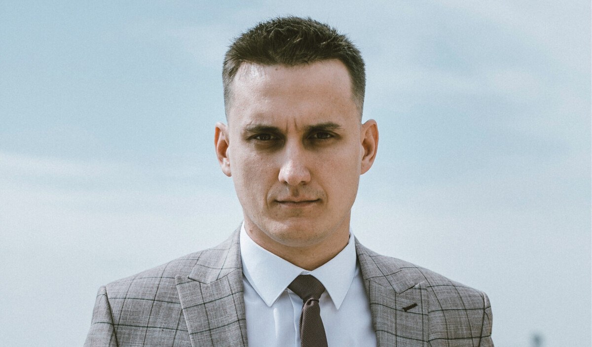 «Никаких предложений об организации договорного матча не было и близко» – генеральный директор «Черноморца» прокомментировал слова Сергея Шишкарева «Я в шоке, откровенно говоря. У разговора с футболистами были свидетели, никаких предложений об организации договорного матча не было и близко ни с футболистами, ни с тренером», – сказал Максим Пономарёв Матч ТВ. ФК «Черноморец»