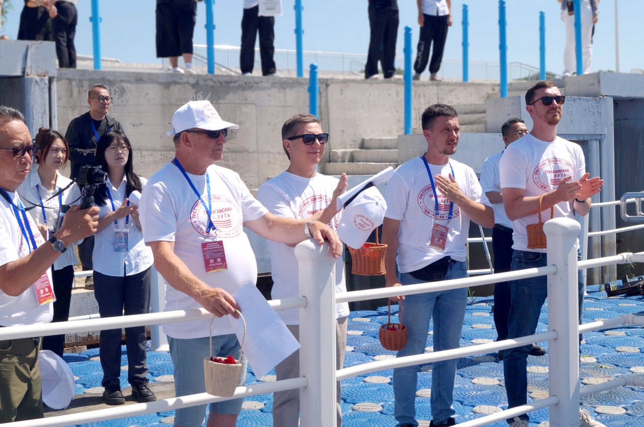Использованы фотоматериалы Думы города Владивостока, Министерства туризма Приморского края, Общества изучения Амурского края