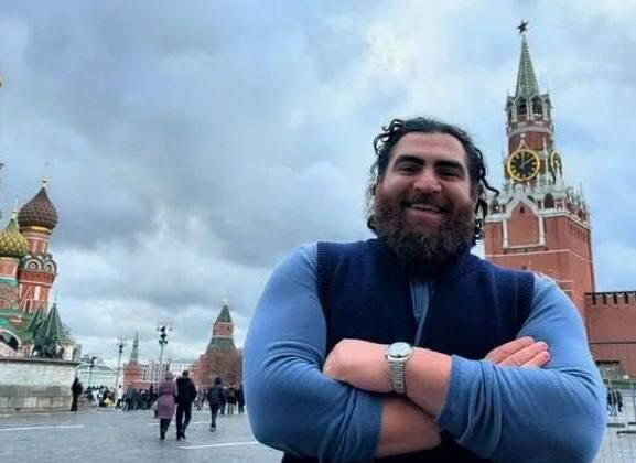 В отношении блогера Арсена Маркаряна возбуждено уголовное дело о реабилитации нацизма сообщает источник 112 По данным собеседника Маркарян возможно сейчас находится в России Ранее прокуратура Москвы требовала привлечь его к ответственности за призывы использовать беспилотники для терактов против граждан РФ Новости Дня