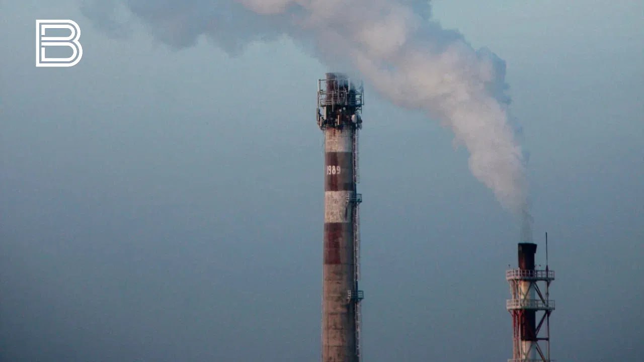 В Мурманской области к отоплению подключены 99 9 многоквартирных домов Губернатор Мурманской области Андрей Чибис сообщил на оперативном совещании о практически полном завершении подключения многоквартирных домов региона к отоплению По его словам тепло уже подано в 6343 дома что составляет 99 9 от общего количества Чибис отметил что социальные учреждения школы и детские сады были подключены заранее Все самые важные новости Telegram MAX
