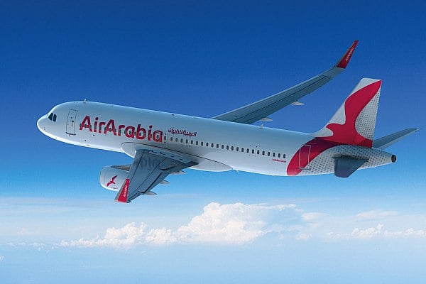 Air Arabia начинает полеты из аэропорта Домодедово в Рас-эль-Хайму  Авиакомпания Air Arabia с 27 декабря приступает к выполнению прямых регулярных рейсов из аэропорта Домодедово в Рас-эль-Хайму.  Об этом AVIA.RU сообщили в пресс-службе воздушной гавани.  "Перелеты будут выполняться 3 раза в неделю, по средам, пятницам и воскресеньям на воздушных судах Airbus A320. Вылет из Москвы – в 23.55. Ориентировочное время в пути составит 5 часов 10 минут.", отмечается в сообщении аэропорта.  Авиакомпания Air Arabia – эксклюзивный партнер аэропорта Домодедово, который также выполняет рейсы в другие эмираты -  Шарджу и Абу-Даби. Всего в маршрутной сети авиакомпании более 200 направлений. На крыльях Air Arabia можно улететь в крупные города Европы, Азии и Африки.  aviaru.net/n278111