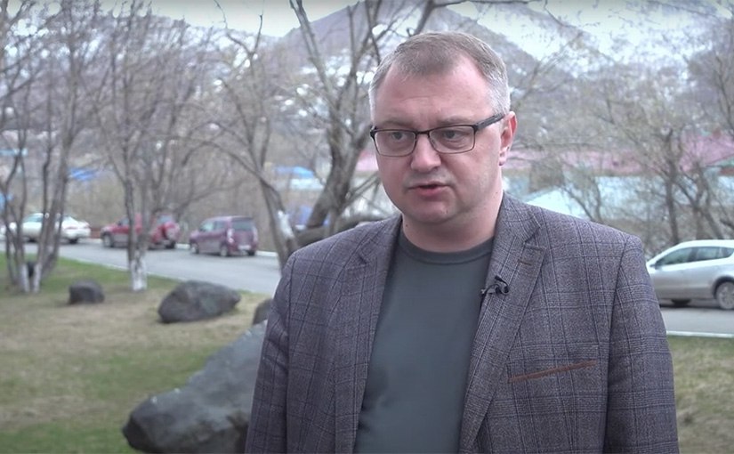 Мельников прошел проверку в Москве на должность главы Минздрава Камчатки Губернатор заявил, что вскоре его назначат руководителем министерства В ходе прямого эфира Владимир Солодов анонсировал назначение Олега Мельникова главой министерства здравоохранения края. Подробности по ссылке: