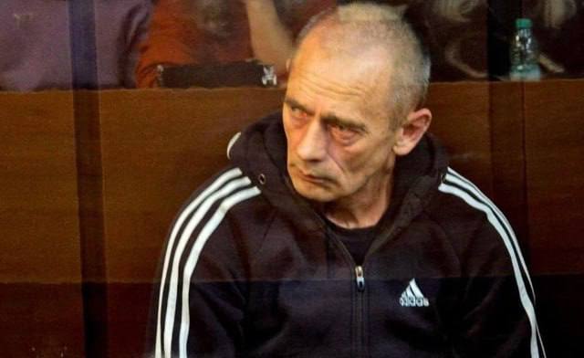 Барнаул 1 Пожизненное заключение для политеховского маньяка требует одна из пострадавших 1 октября маньяку который убил 11 женщин дали 25 лет тюрьмы Однако одна из потерпевших подала апелляцию на приговор считая что необходим пожизненный срок м Подписаться Прислать новость