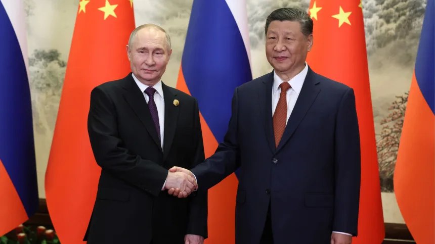 Си Цзиньпин: встреча с Владимиром Путиным придаст мощный импульс развитию российско-китайских отношений Он отметил, что Китай и Россия будут вместе отстаивать результаты победы во Второй мировой войне. #Россия #Китай