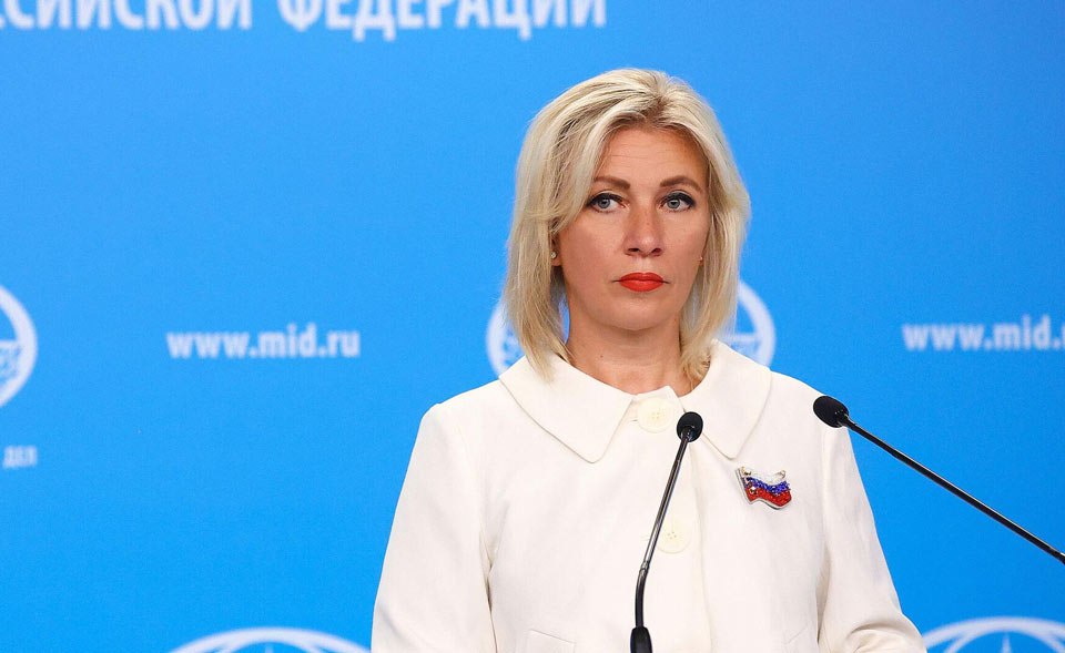 Москва призвала Ереван и Баку согласовать новую встречу в формате 3 3 Москва ожидает что Ереван и Баку предпримут практические шаги для проведения встречи в формате 3 3 заявила Захарова Мы ожидаем от наших армянских и азербайджанских партнеров практических шагов по скорейшему согласованию места и дат следующей встречи глав министерств иностранных дел в формате 3 3 сказала Захарова