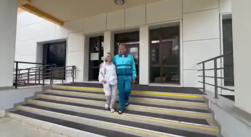 Олег Зубков выписан из больницы после лечения