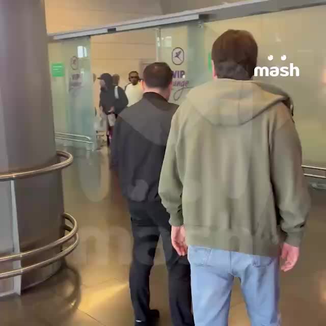 Американский рэпер Тимбаленд прибыл в Москву для закрытого мероприятия