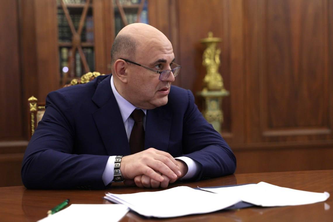 МРОТ в 2026 году вырастет до 27 093 рублей Это более чем на 20 5 Единое пособие для семей с детьми вырастет до 18 371 рубля на 6 сообщил Мишустин   Подпишитесь на Абзац TG VK Дзен MAX Rutube