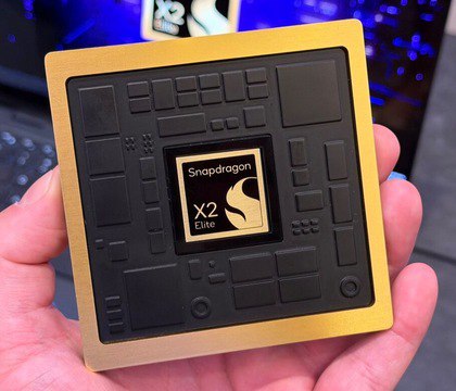 Qualcomm представила чипы для ноутбуков Snapdragon X2 Elite гибридная архитектура и до 18 ядер Компания представила второе поколение своих ARM процессоров для ноутбуков с повышенной частотой и большим количеством ядер Новое семейство включает базовый чип Snapdragon X2 Elite и флагманскую модель Snapdragon X2 Elite Extreme Ключевым улучшением стало использование процессорных ядер Oryon третьего поколения