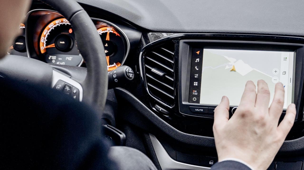 МТС оснастит интернетом автомобили Geely IoV платформу будут внедрять совместно с Ecar Telematics на новых моделях ввозимых в Россию Проект рассчитан на два года Сейчас телематика МТС стоит в более чем 50 000 китайских автомобилях rozetked me news 41341