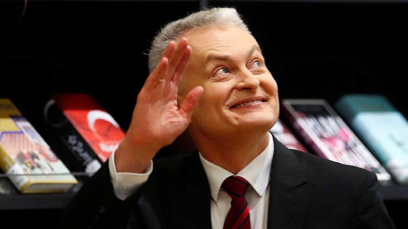 Президент Литвы Гинатас Науседа: 17-й пакет санкций - это просто цветочки, нам нужно подготовить 18-й пакет санкций, который действительно станет „коктейлем Молотова“ для Москвы Читать далее