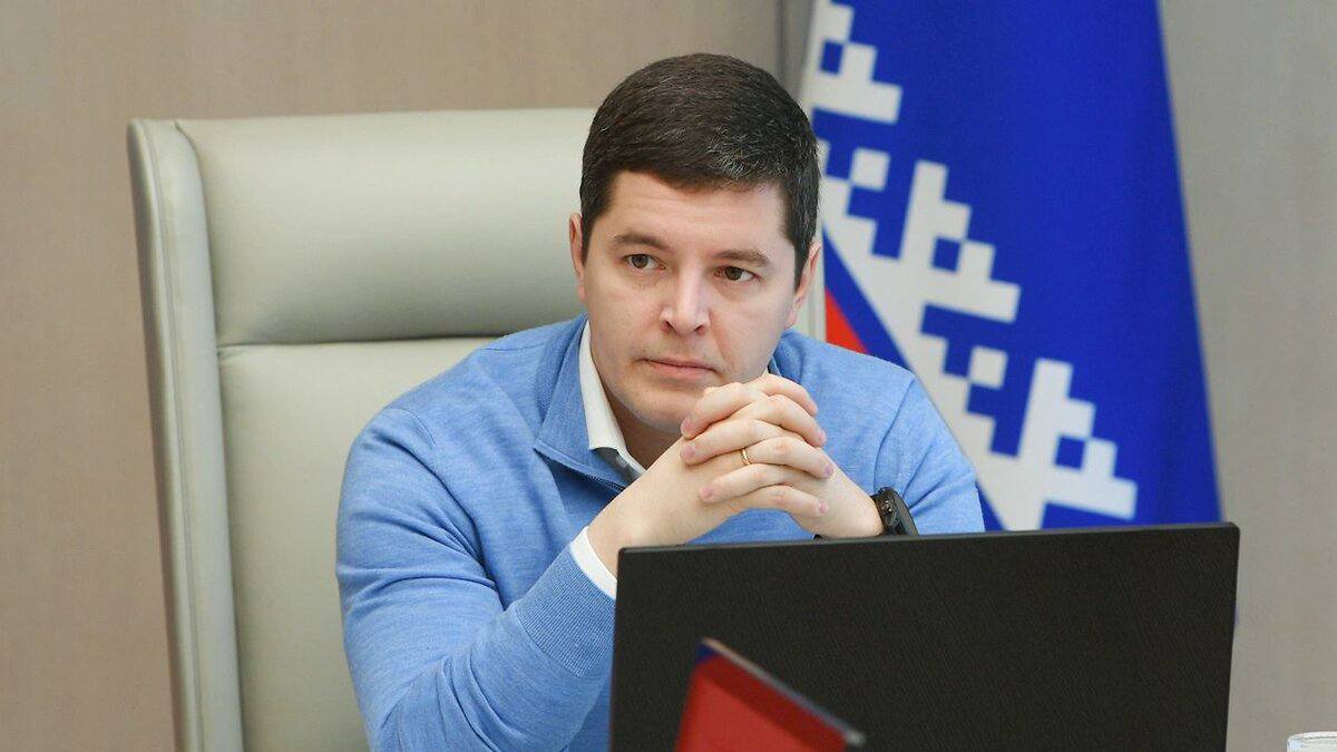 На Ямале вырастут зарплаты бюджетников и стипендии студентов С 1 июля на 7,6% увеличатся зарплаты у работников бюджетной сферы, стипендии повысятся с 1 сентября. Поручение об индексации дал губернатор Дмитрий Артюхов. Важно, чтобы доходы работников бюджетной сферы – а это, в первую очередь, сферы образования, здравоохранения, культуры, а также студентов ямальских колледжей росли вровень с общероссийскими темпами, поэтому приняли решение о необходимости индексации, – Дмитрий Андреевич. Более 140 тысяч жителей Ямала почувствуют прибавку Ноябрьск Новости - Подписаться