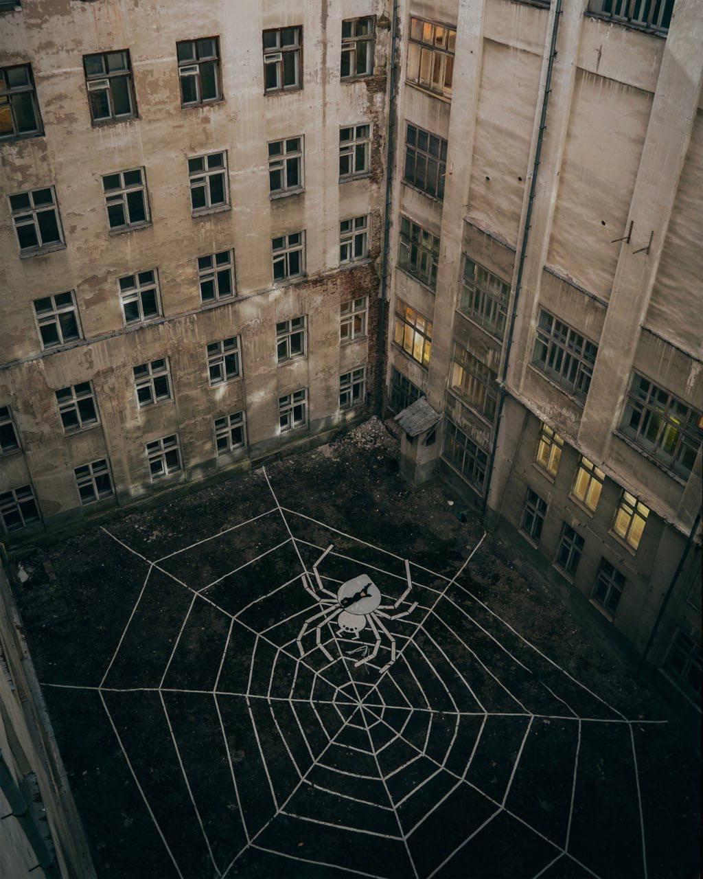 В Самаре продали Дом промышленности В Самаре состоялись торги по продаже Дома промышленности Новый владелец объекта культурного наследия регионального значения компания ПензаТракСервис Здание приобрели за 320 64 млн рублей СМИ предполагают что в объекте могут открыть гостиницу по примеру HELIOPARK Cruise в Пензе однако официальной информации пока нет urbexrussia enter samara