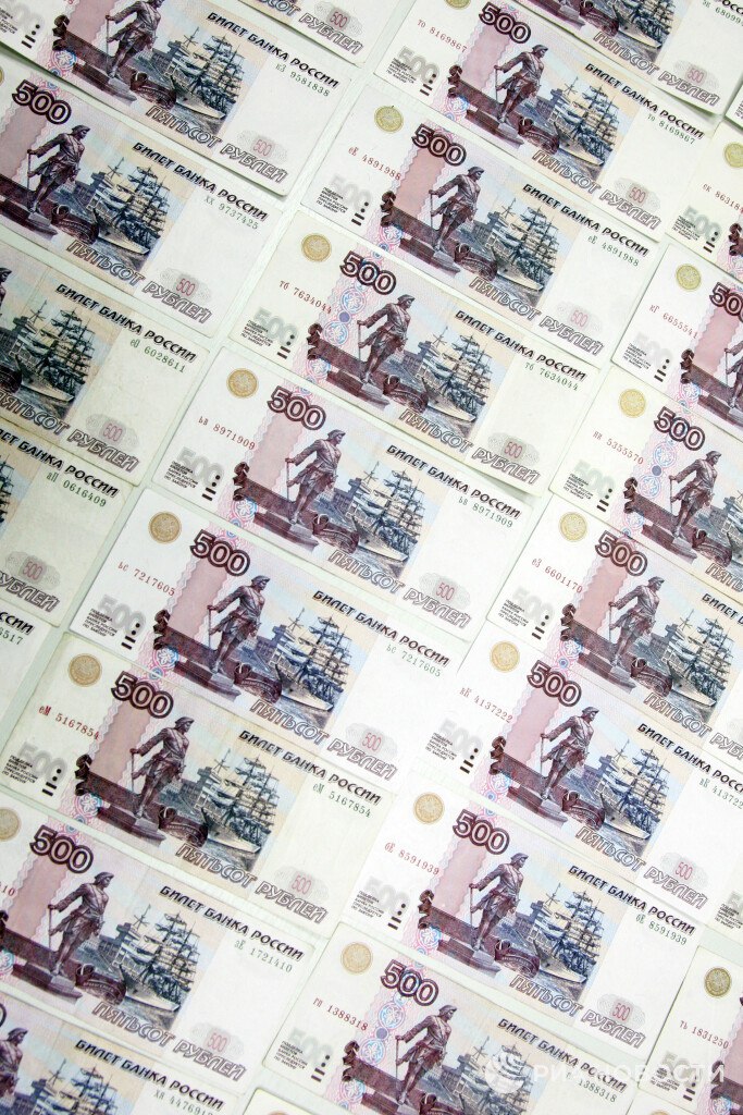 ЦБ России проведет онлайн голосование по выбору символов для новой купюры в 500 рублей Оно стартует уже завтра 1 октября в 10 00 а итоги подведут через две недели сообщила глава Центробанка Набиуллина Для голосования эксперты отобрали шесть символов Пятигорска и 16 символов из всех регионов Северо Кавказского федерального округа Как вы считаете что обязательно должно быть изображено на банкноте Пишите свой ответ в комментариях 0   Подписаться на РИА Новости Крым в Telegram MAX VK