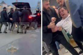 Суд принял решение оставить блогера Арега Щепихина в СИЗО еще на полгода После инцидента на Ярославском вокзале ему предъявили обвинение по статьям о публичных призывах к экстремистской деятельности и о возбуждении ненависти либо вражды. В СИЗО он останется до 22 января 2026 года. Вместе с этим психиатрическая экспертиза выявила у Арега смешанное расстройство личности. Внесен в перечень экстремистов и террористов.