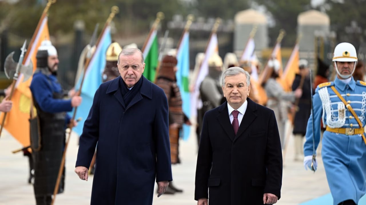 В Анкаре прошла официальная церемония встречи Шавката Мирзиёева фото В Турции начались переговоры глав государств в узком формате В ходе встречи планируется обсуждение ряда вопросов   uznews uz ru news 106934 uznews