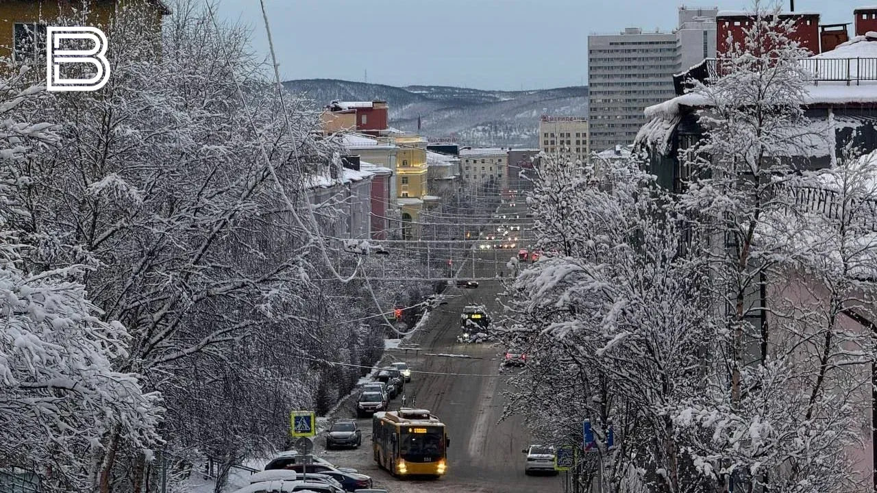В Мурманской области направят 170 млн рублей на систему камер с распознаванием лиц Как сообщил глава региона Андрей Чибис средства на развитие системы видеонаблюдения выделят из резервного фонда Глава региона отметил что действующая в регионе система уже доказала свою эффективность более 8 тысяч камер включая камеры в домофонах помогли раскрыть свыше 500 преступлений Все самые важные новости Telegram MAX