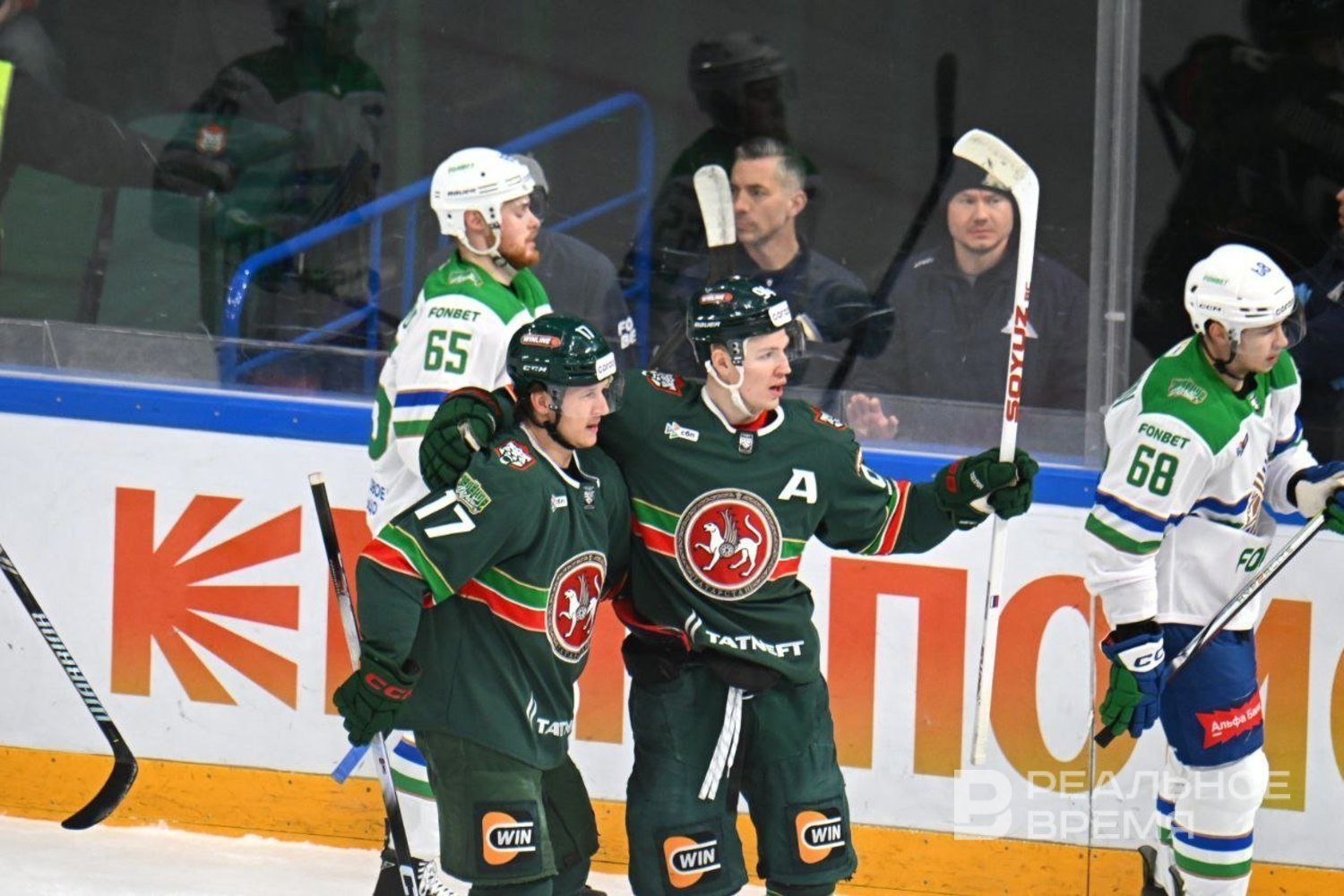 Ак Барс в третий раз в сезоне обыграл Салават Юлаев в КХЛ Барсы оказались сильнее в казанском матче который закончился со счетом 6 3 В составе Ак Барса голы забили Семен Терехов Кирилл Семенов Александр Хмелевский Дмитрий Яшкин Артемий Князев и Дмитрий Кателевский rv shorts