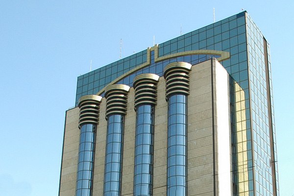 Центробанк Узбекистана не видит серьёзных санкционных рисков Ишметов Центральный банк Узбекистана не ожидает серьёзных последствий для страны от возможных санкций Об этом 11 сентября заявил председатель правления регулятора Тимур Ишметов English O zbek tilida Ўзбек тилида На русском iOS Android