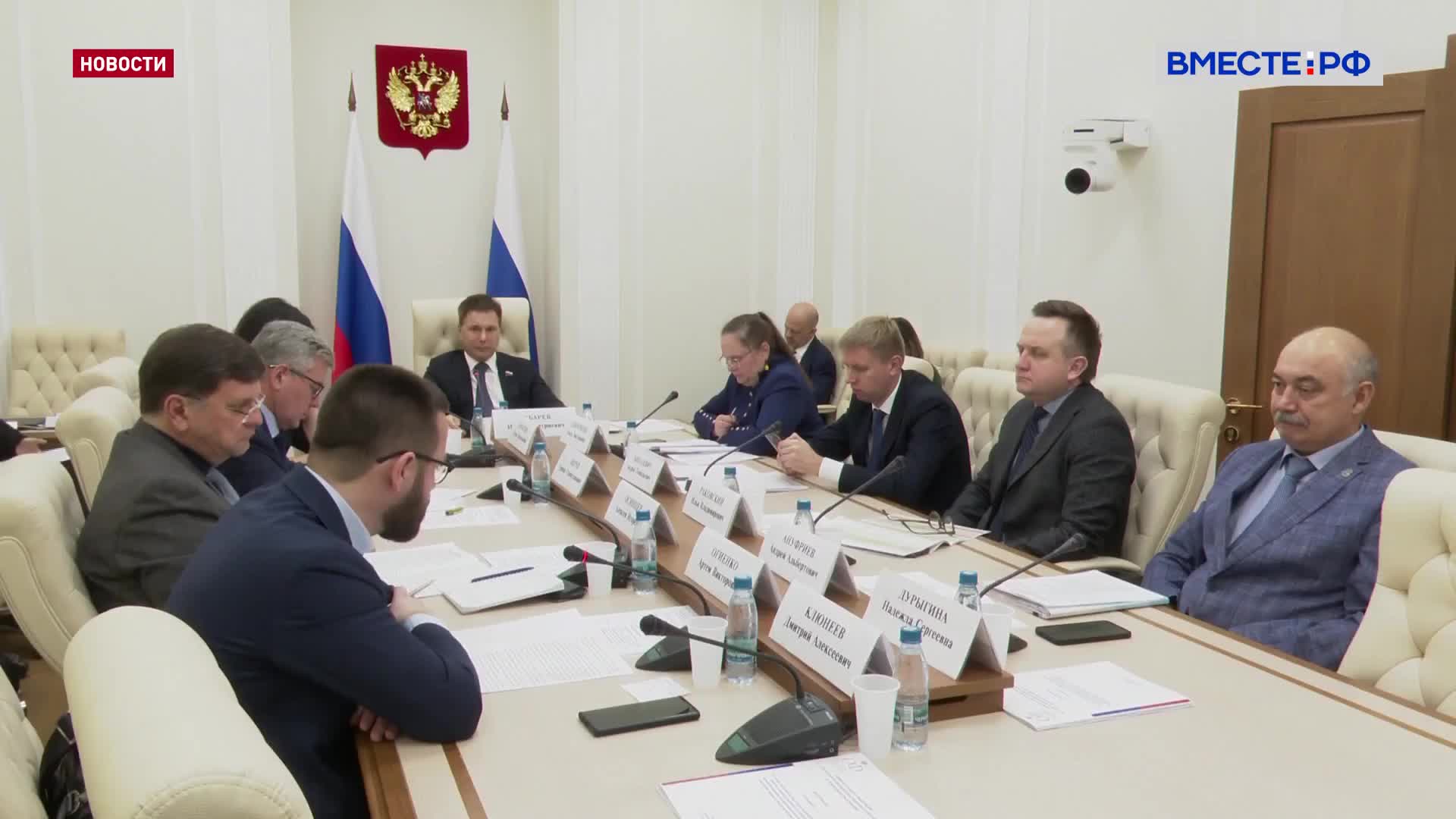 Совет Федерации обсуждает продление сроков строительства рыбопромысловых судов и инвестквот